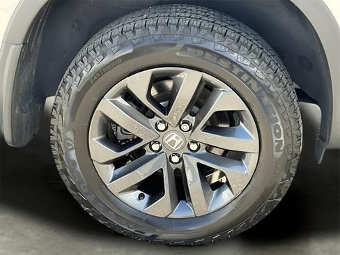 Used 2021 Honda Ridgeline Sport image 14