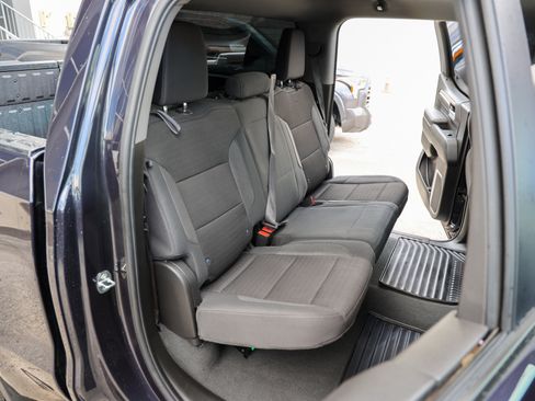 Used 2024 Chevrolet Silverado 1500 LT RWD image 27