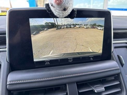 Used 2022 GMC Yukon AT4 w/ Max Trailering Package AWD/4WD image 8