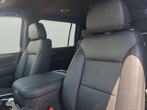 New 2026 Chevrolet Suburban LS RWD image 17