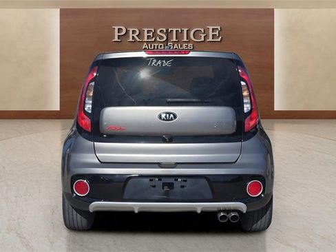 Used 2018 Kia Soul ! image 22