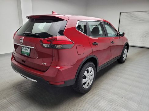 Used 2017 Nissan Rogue S AWD/4WD image 9