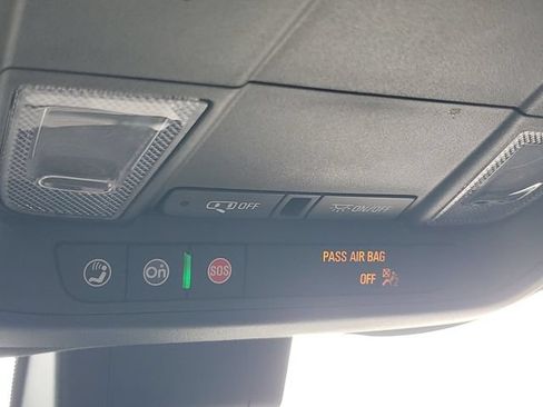 Certified 2022 Chevrolet Equinox RS w/ RS Leather Package AWD/4WD image 31