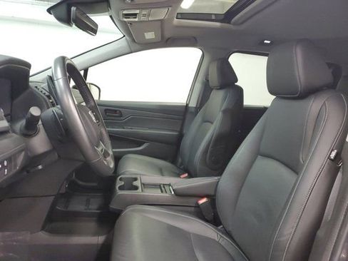 Used 2024 Honda Odyssey EX-L image 16