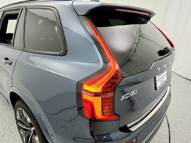 New 2027 Volvo XC90 B6 Ultra AWD/4WD image 32