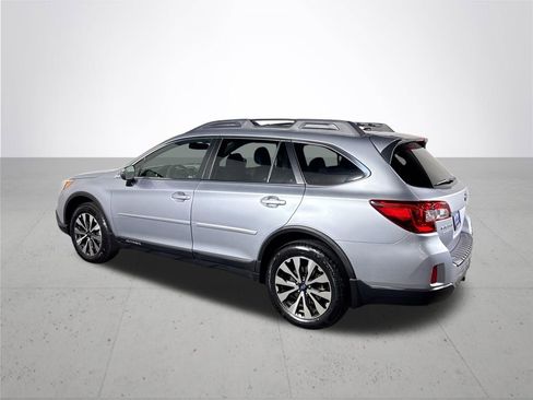 Used 2015 Subaru Outback 2.5i Limited image 8