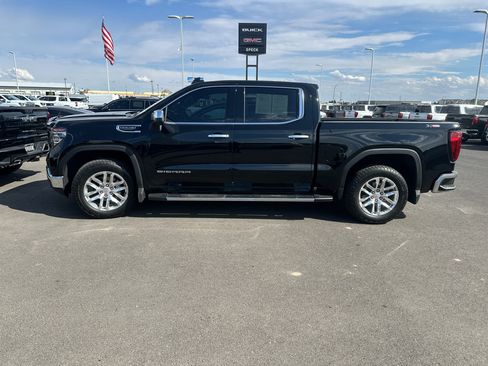 Used 2024 GMC Sierra 1500 SLT w/ SLT Premium Plus Package AWD/4WD image 2