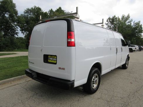 Used 2018 GMC Savana 2500 Extended w/ Driver Convenience Package RWD image 9