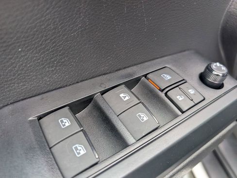 Used 2023 Toyota Tacoma SR AWD/4WD image 16