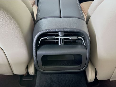 New 2026 Mercedes-Benz E 450 4MATIC Sedan image 28