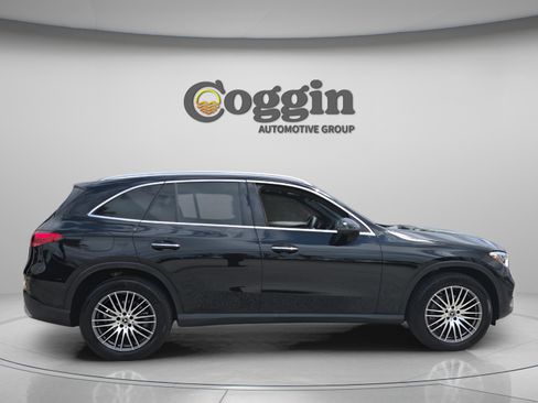 Certified 2026 Mercedes-Benz GLC 300 image 6