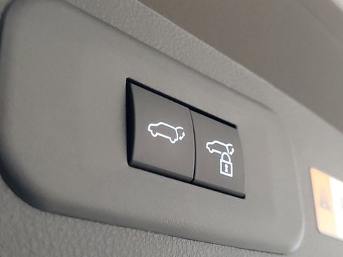 Certified 2025 Lexus NX 250 FWD w/ Premium Package image 13