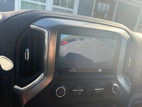 Used 2021 Chevrolet Silverado 1500 LT image 27