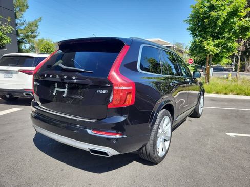 Used 2018 Volvo XC90 T6 Inscription w/ Convenience Package AWD/4WD image 2