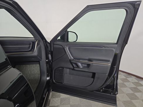 Used 2024 Rivian R1S Adventure AWD/4WD image 18