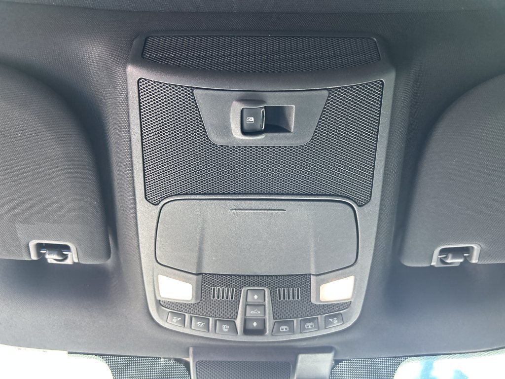 Used 2019 Ford F150 XLT w/ Equipment Group 302A Luxury AWD/4WD image 19