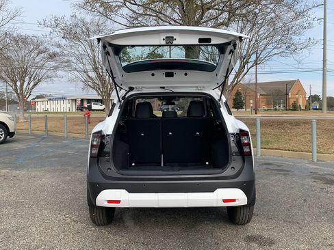 New 2026 Nissan Kicks S FWD image 5