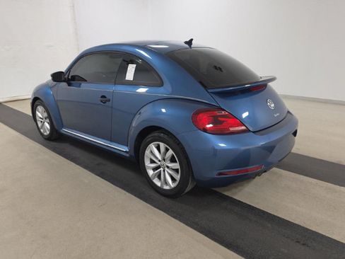 Used 2017 Volkswagen Beetle 1.8T Classic FWD image 1