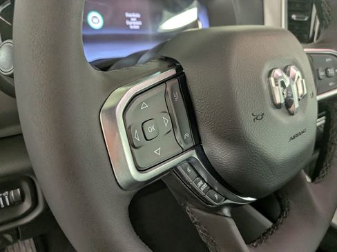 New 2026 RAM 1500 4x4 Crew Cab image 18