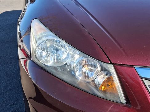 Used 2011 Honda Accord LX image 27