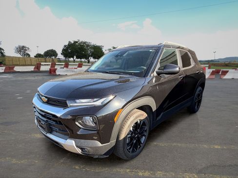 Used 2023 Chevrolet TrailBlazer LT FWD image 5