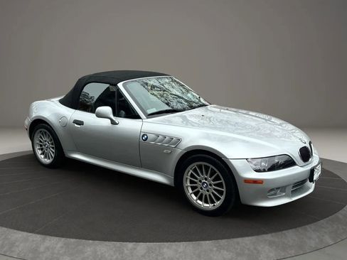 Used 2002 BMW Z3 3.0i image 10
