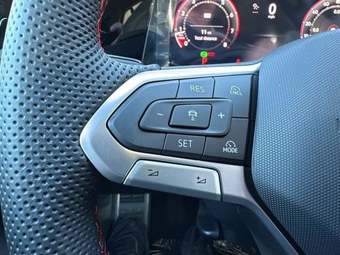 New 2026 Volkswagen GTI SE image 5