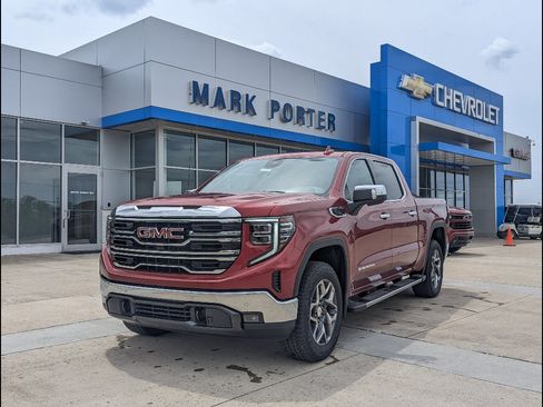 New 2026 GMC Sierra 1500 SLT w/ SLT Premium Package AWD/4WD image 1
