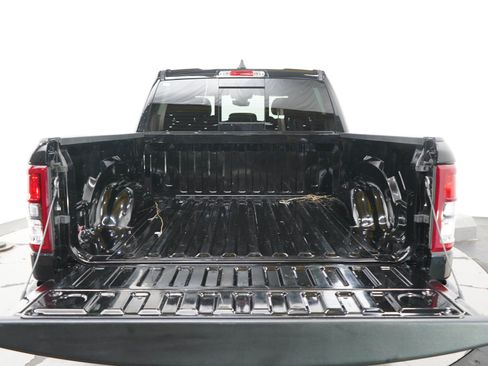Used 2023 RAM 1500 Big Horn AWD/4WD image 16