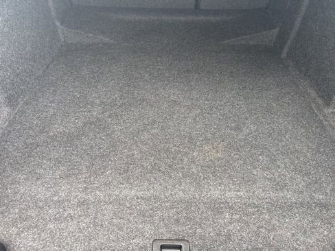 Used 2019 Chevrolet Impala LT image 10