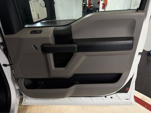 Used 2019 Ford F150 XL w/ Equipment Group 101A Mid RWD image 22
