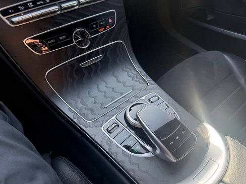 Used 2021 Mercedes-Benz C 300 Sedan image 22