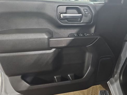Used 2024 Chevrolet Silverado 2500 Custom w/ Custom Value Package image 21