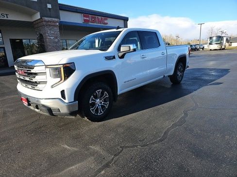 Used 2024 GMC Sierra 1500 SLE image 38