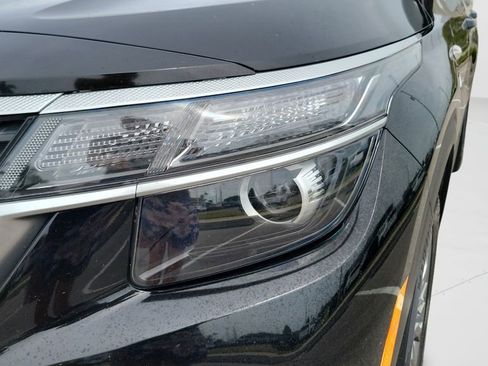 Used 2022 Kia Seltos LX AWD/4WD image 31