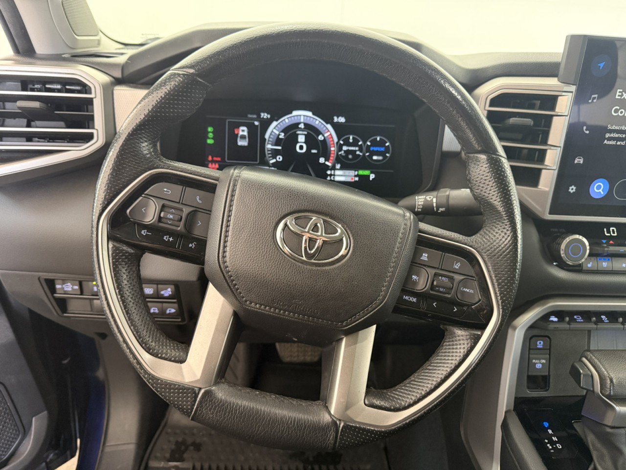 Used 2023 Toyota Tundra Limited AWD/4WD image 20