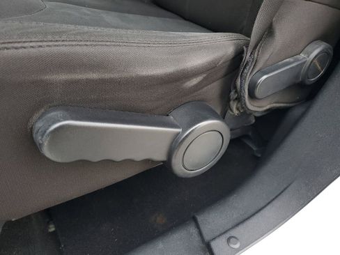 Used 2017 Jeep Wrangler Unlimited Sport w/ Connectivity Group image 20