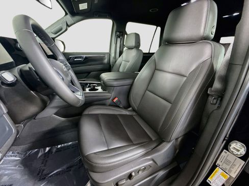 Used 2026 Chevrolet Tahoe Z71 AWD/4WD image 22