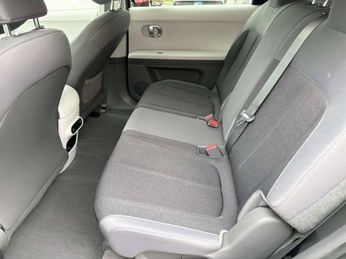 Certified 2024 Hyundai Ioniq 5 SE RWD image 12