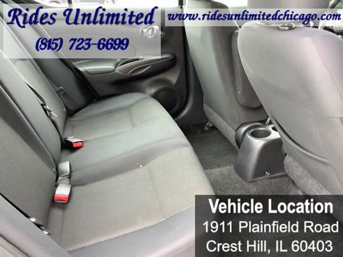 Used 2013 Nissan Versa SV w/ Convenience Pkg image 20