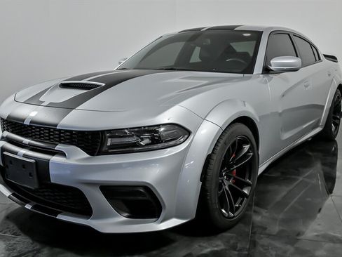 Used 2021 Dodge Charger Scat Pack RWD image 5
