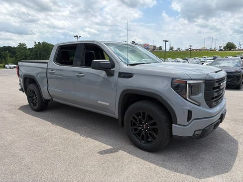 Used 2024 GMC Sierra 1500 Elevation AWD/4WD image 12