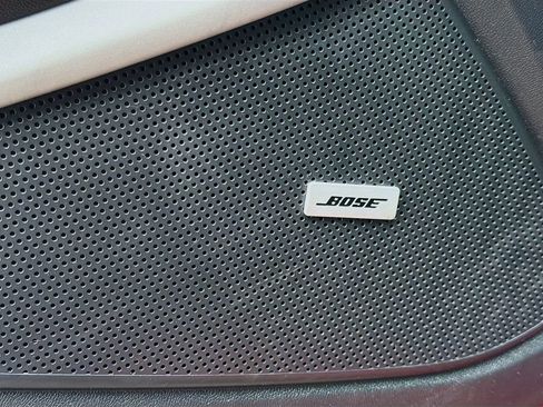 Used 2021 Chevrolet Camaro LT w/ Technology Package image 21