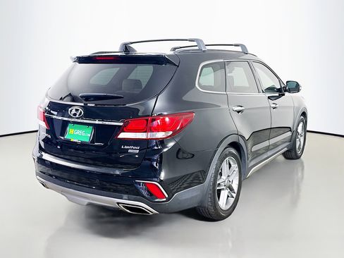 Used 2018 Hyundai Santa Fe Limited w/ Cargo Package FWD image 10