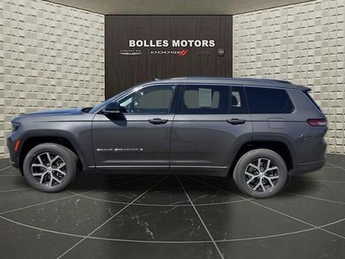Certified 2023 Jeep Grand Cherokee L Limited AWD/4WD image 6