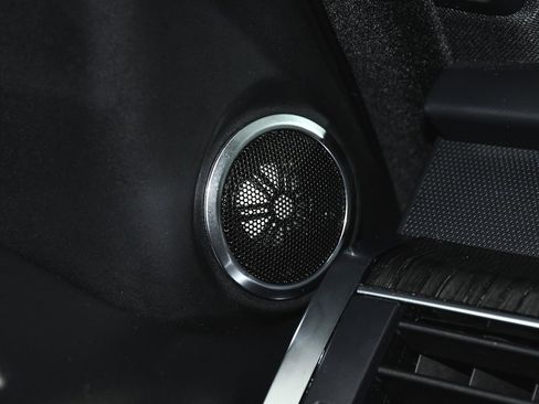 Used 2022 Land Rover Range Rover Sport HSE Silver Edition image 30