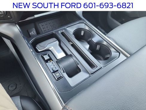 New 2026 Ford F150 Lariat w/ Equipment Group 502A High image 28