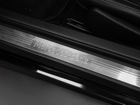 Used 2010 Mercedes-Benz E 550 Coupe image 29