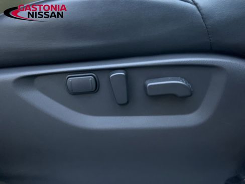 Used 2023 Nissan Armada SV image 26