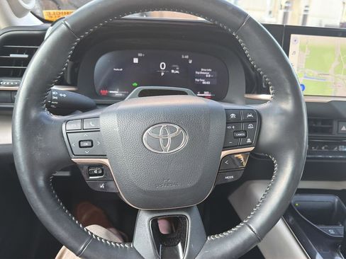 Used 2024 Toyota Crown Limited w/ Advanced Technology Package AWD/4WD image 13